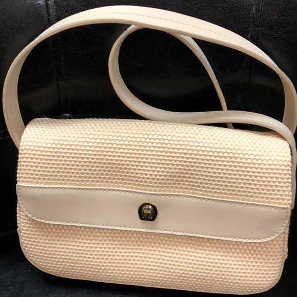 Etienne Aigner Shoulder Bag - Picture 2 of 8